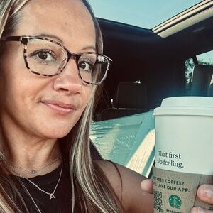 Meet your Posher, Casey